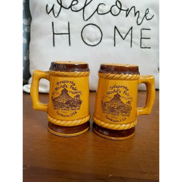 1974 World's Fair Spokane, USA Salt & Pepper Ceramic Mug Shaker Set, Japan - Picture 2 of 7